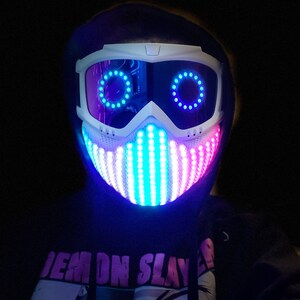 Check Out This Led Mask That Shows Its User's Emotions