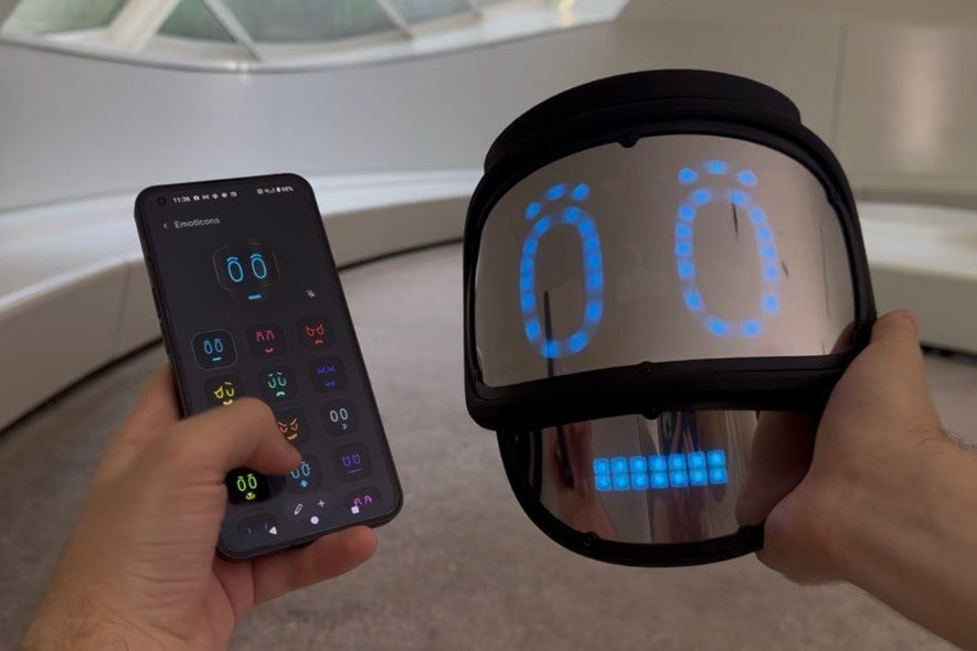 Qudi Mask 2: Robot